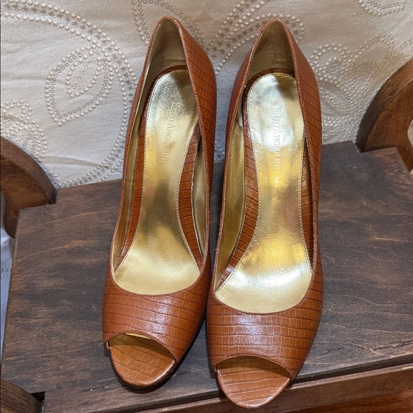 Enzo Angiolini Leather Peep Toe High Heel Pumps - Picture 1 of 6